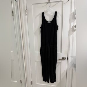 Michael Stars black sleeveless jumpsuit w/ elastic / drawstring middle